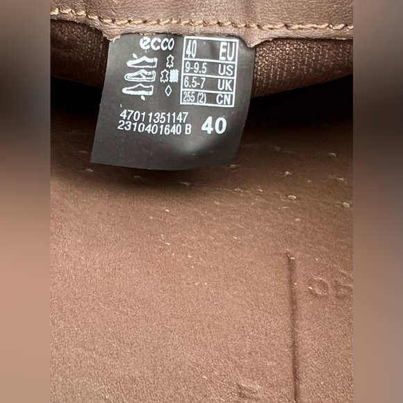 ECCO Soft 7 Slip-On Leather Bronze Sneakers Women's Size 9 US - Picture 11 of 13